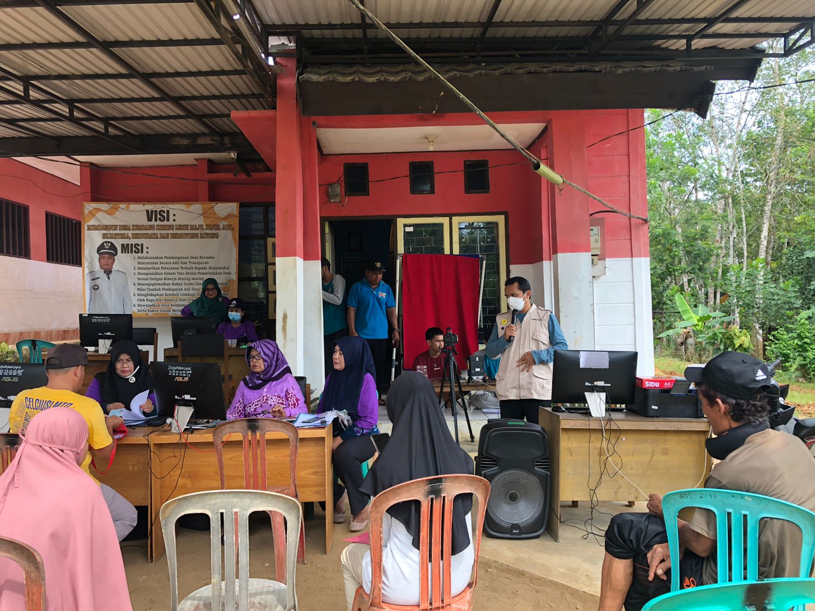 Program Jebol Pelanduk Cerdas Jemput Bola Pelayanan Administrasi Kependudukan Cetak di Tempat, Ramah dan Tuntas Disdukcapil Kabupaten Tabalong